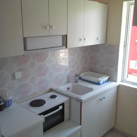 City Center Apartman Himara